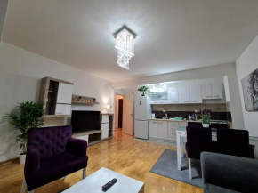 VENERA premium 3BR apartman(private parking)